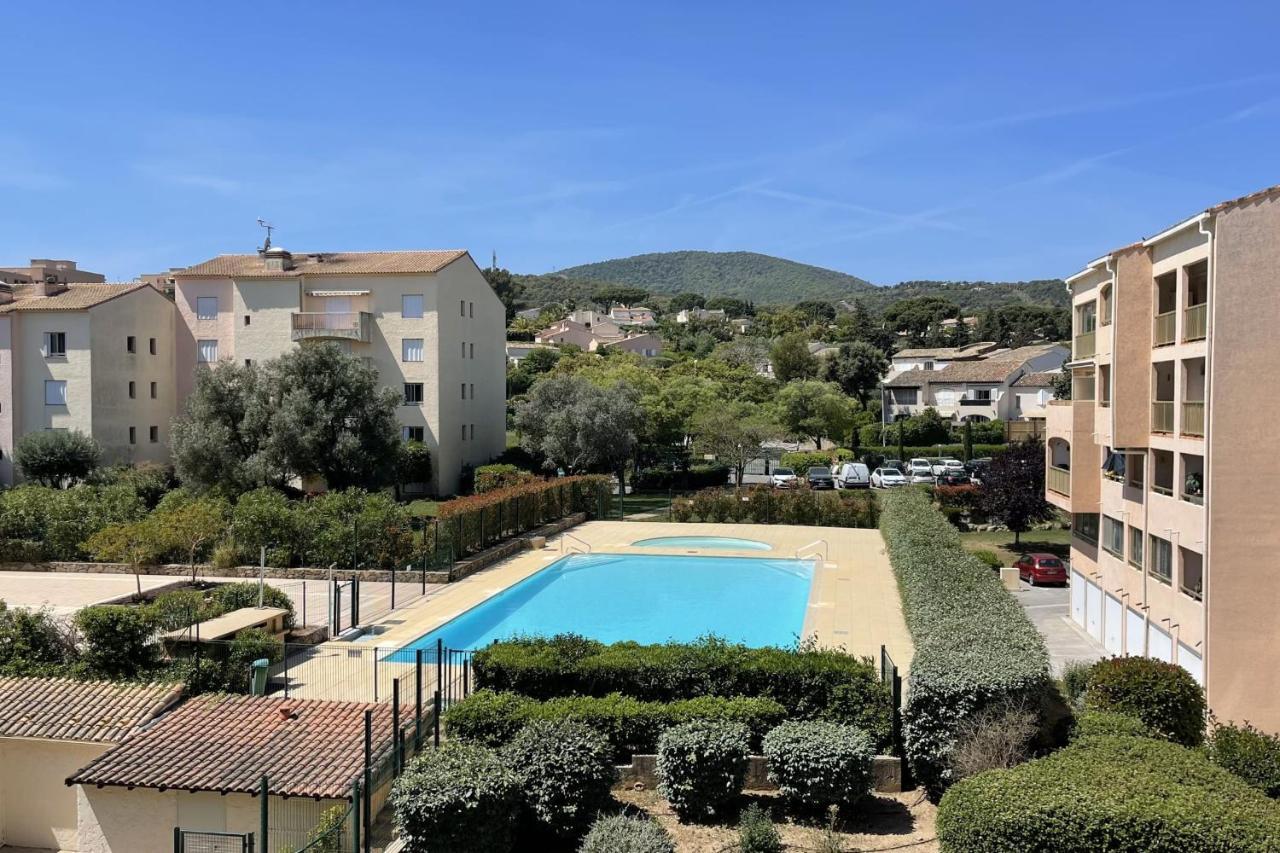 T2 With Balcony Close To The Sea Sainte-Maxime Exteriör bild